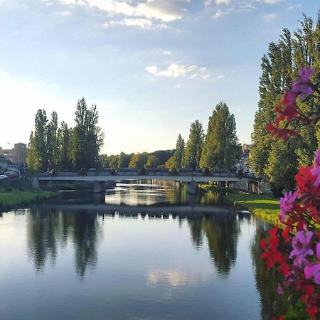 Le Panoramique - Centre-Ville เมอลัง ภายนอก รูปภาพ